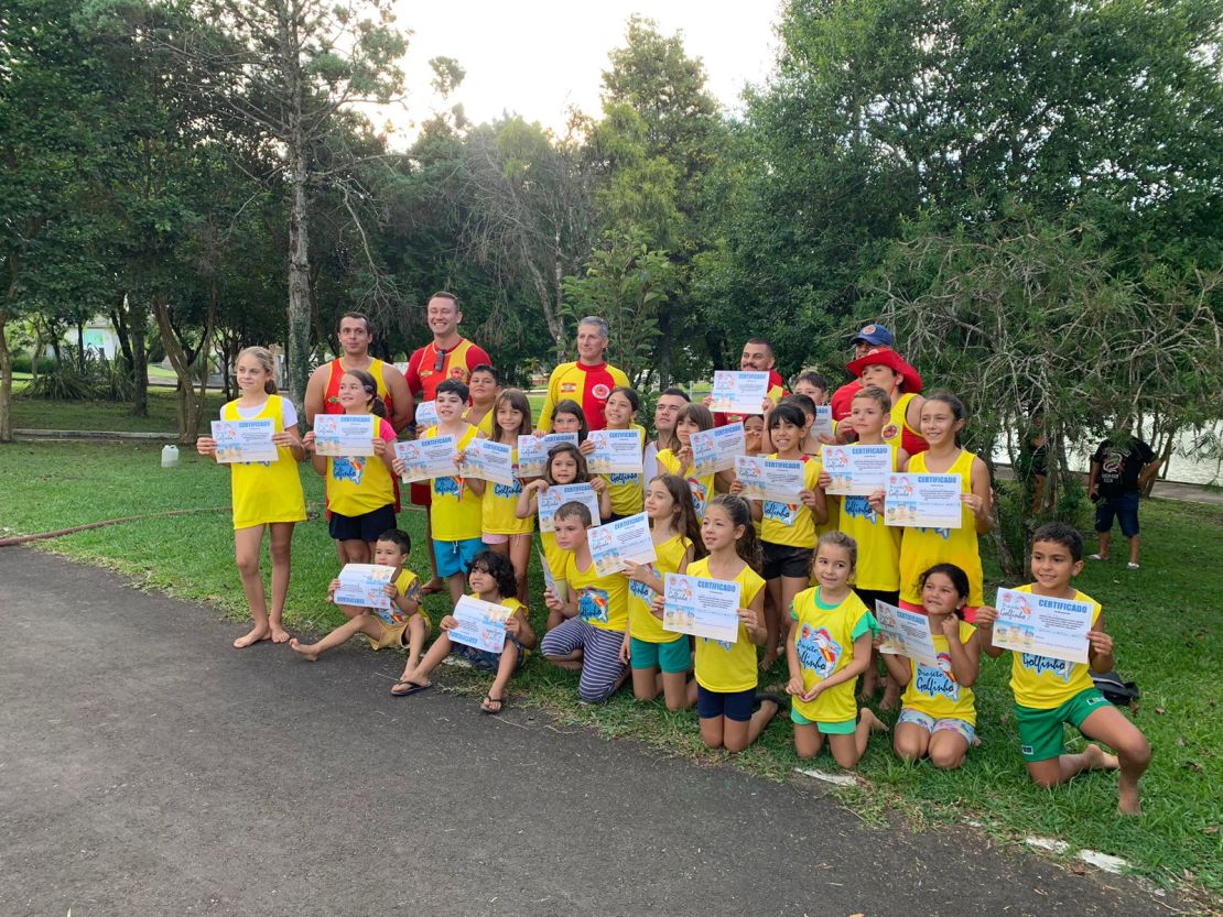 Mais de 200 crianças se formam no Projeto Golfinho em oito cidades da Serra Catarinense